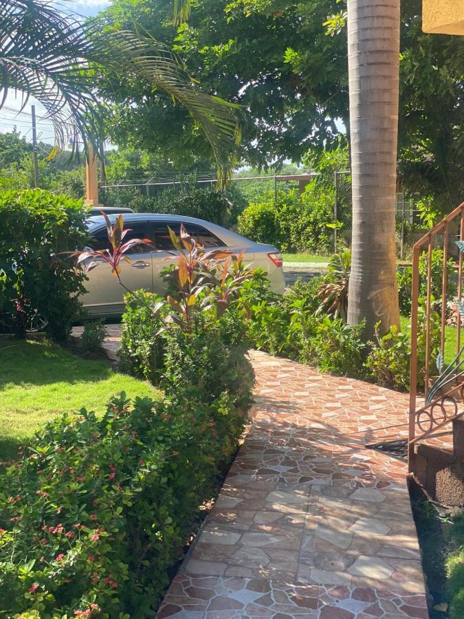 Montego Bay, Ironshore Luxury Studio Exterior photo